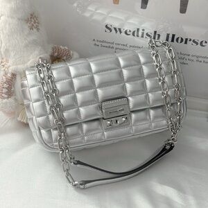 MICHAEL MICHAEL KORS Tribeca Large Metallic Quilted Leather Shoulder Bag